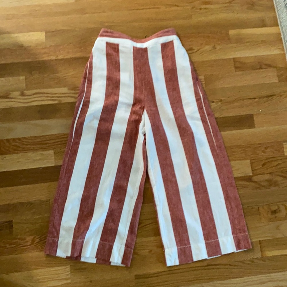 Cropped striped pants